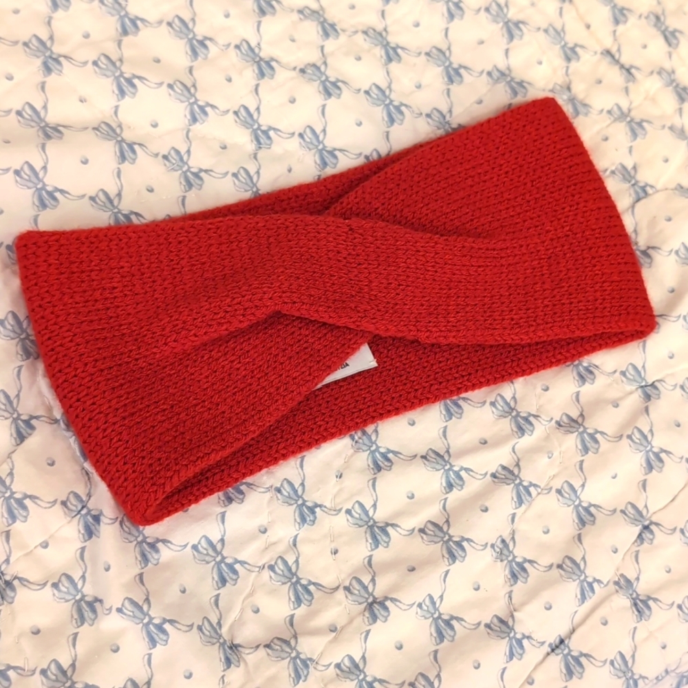 Aritzia Sunday Best Twist Headband